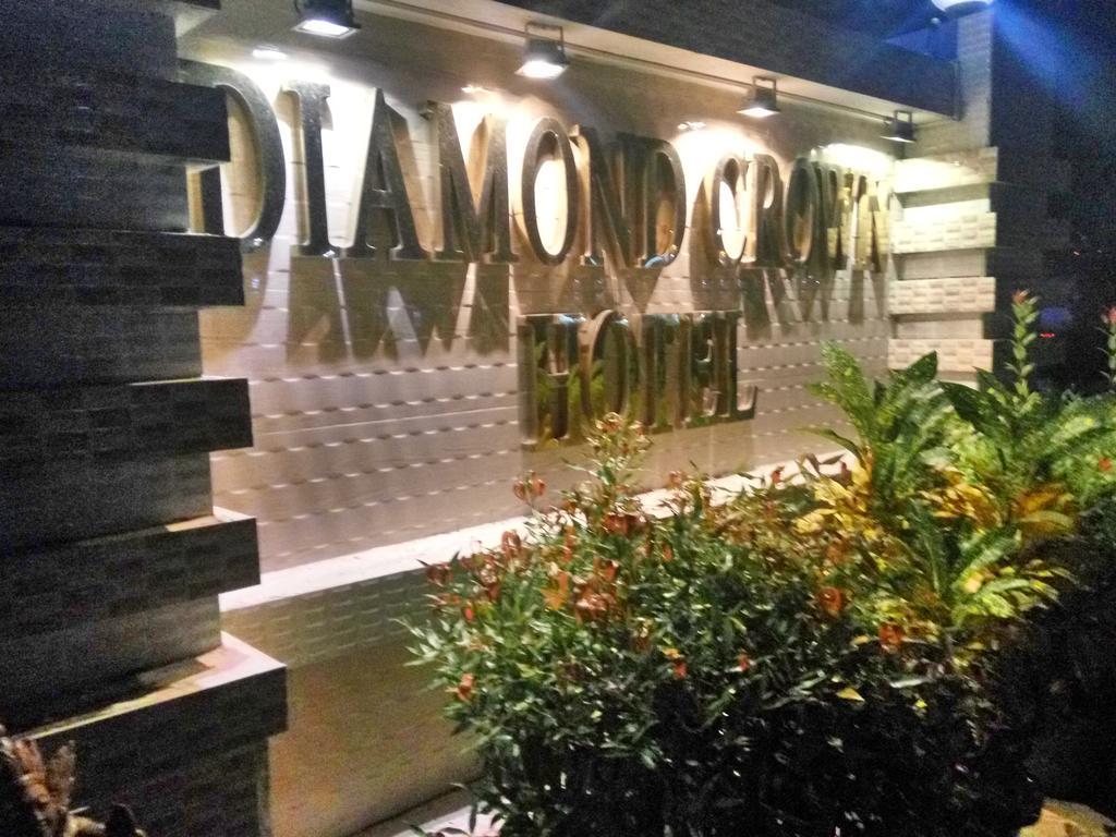 Diamond Crown Hotel Gyogon Exteriér fotografie