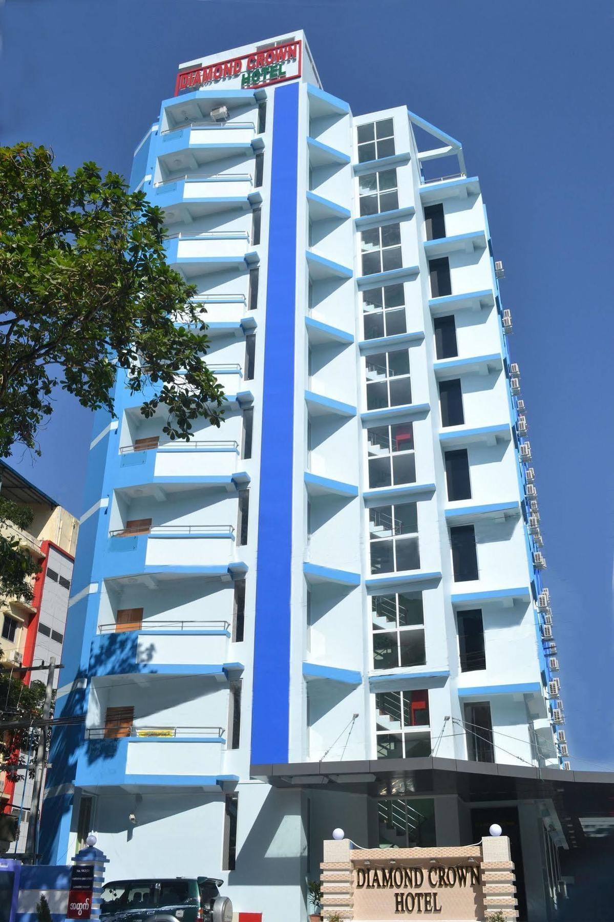 Diamond Crown Hotel Gyogon Exteriér fotografie