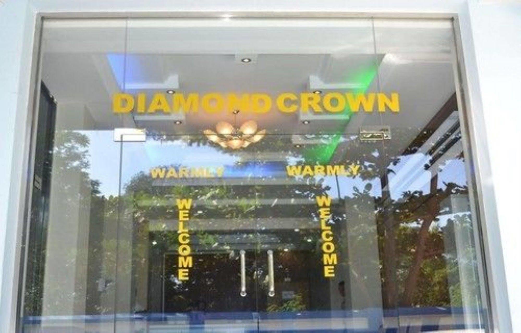 Diamond Crown Hotel Gyogon Exteriér fotografie